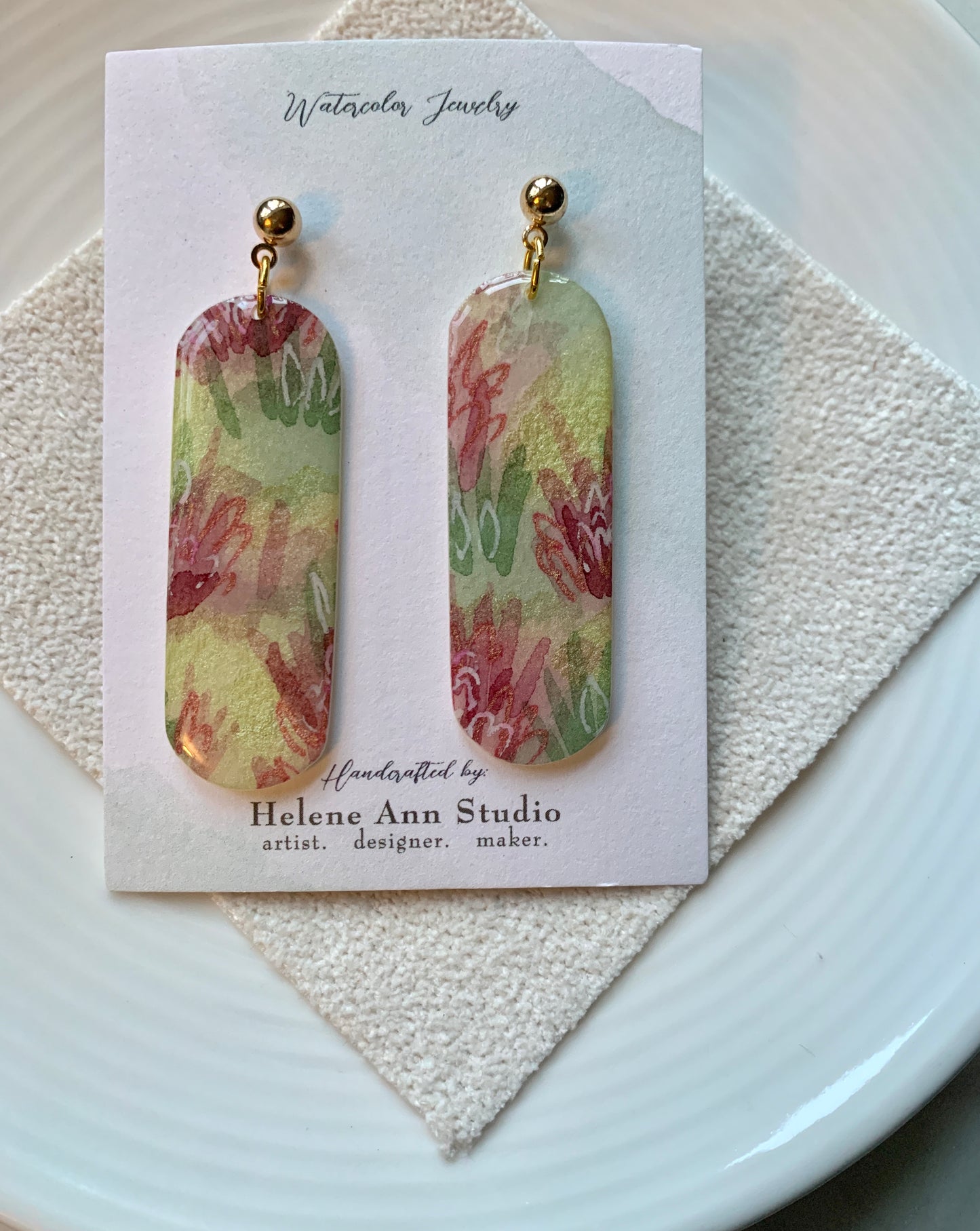 Blushing Lilies Collection: Long Ovals