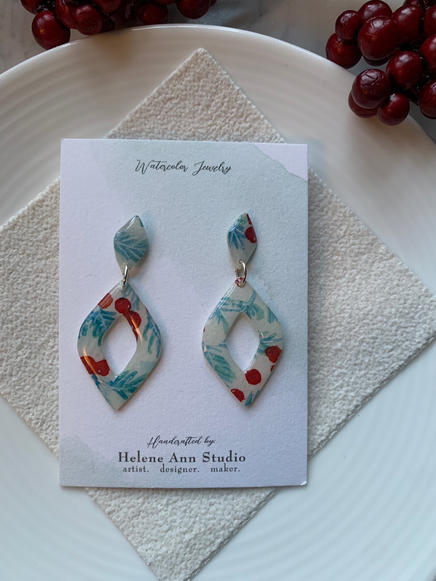 Winterberry Collection: Diamond Donuts