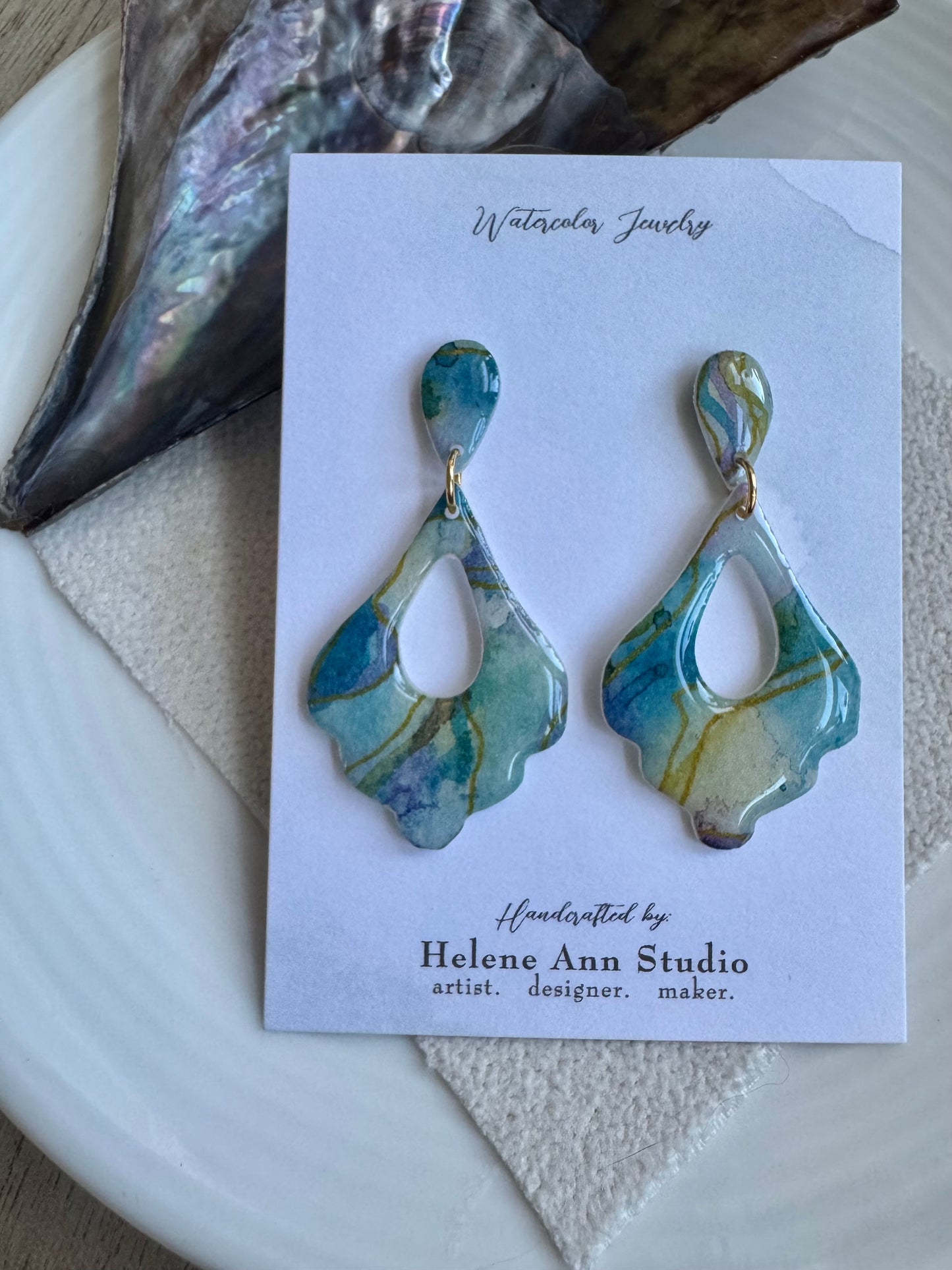 Blue Iridescence Collection: Moroccan Donuts
