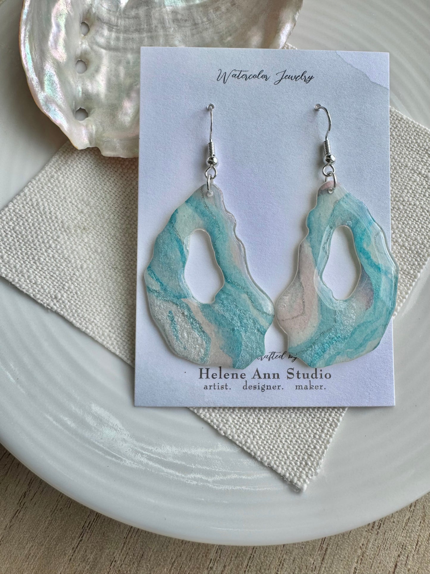 Oyster Shell Collection: Dangle Oyster Shells