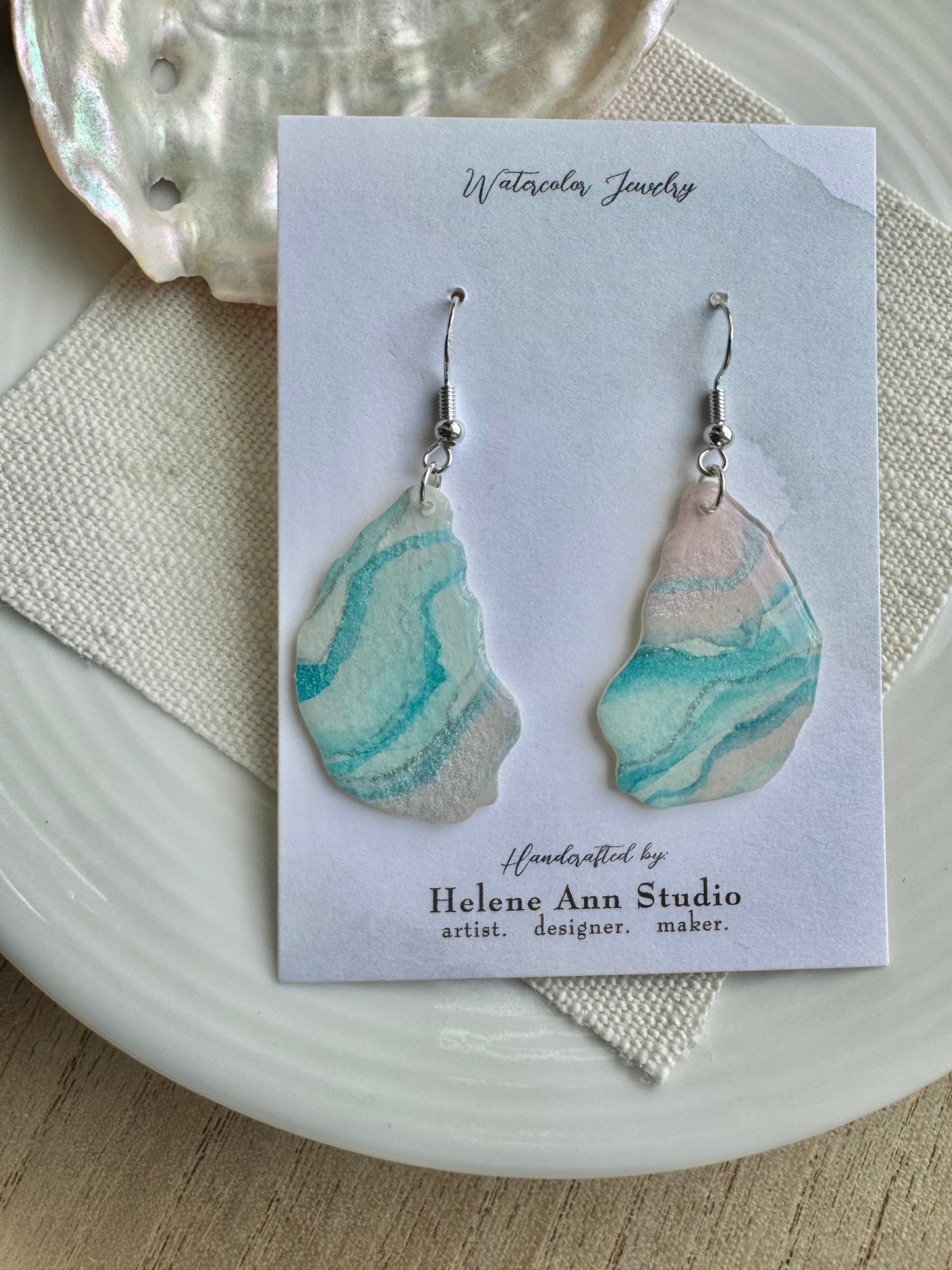 Oyster Shell Collection: Dangle Oyster Shells