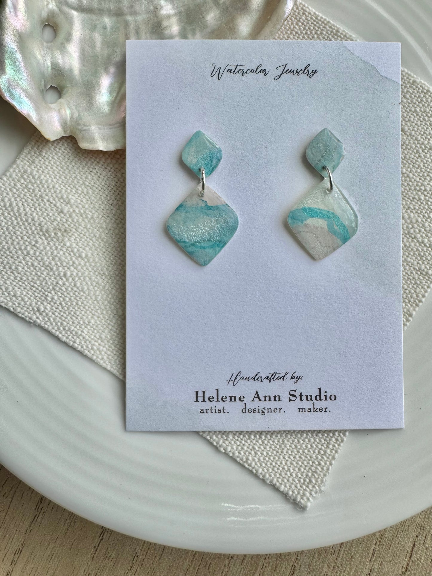 Oyster Shell Collection: Diamonds