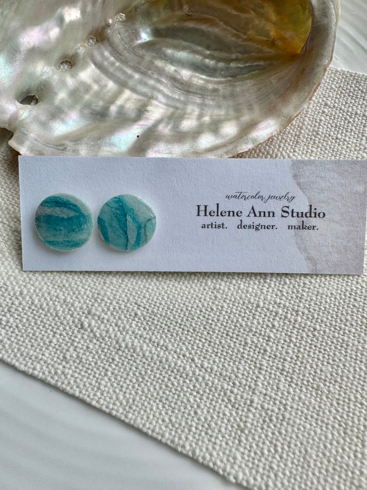 Oyster Shell Collection: Buttons