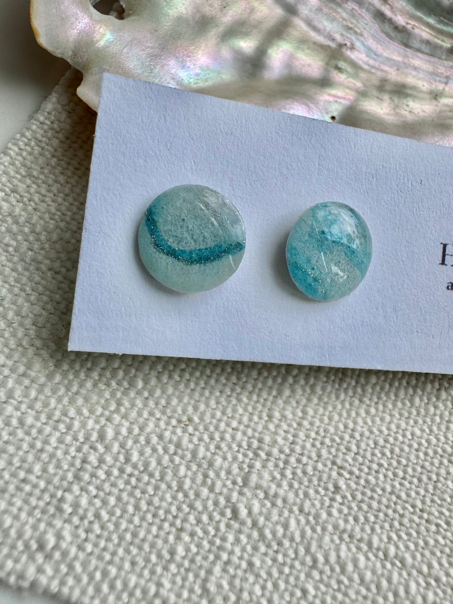 Oyster Shell Collection: Buttons