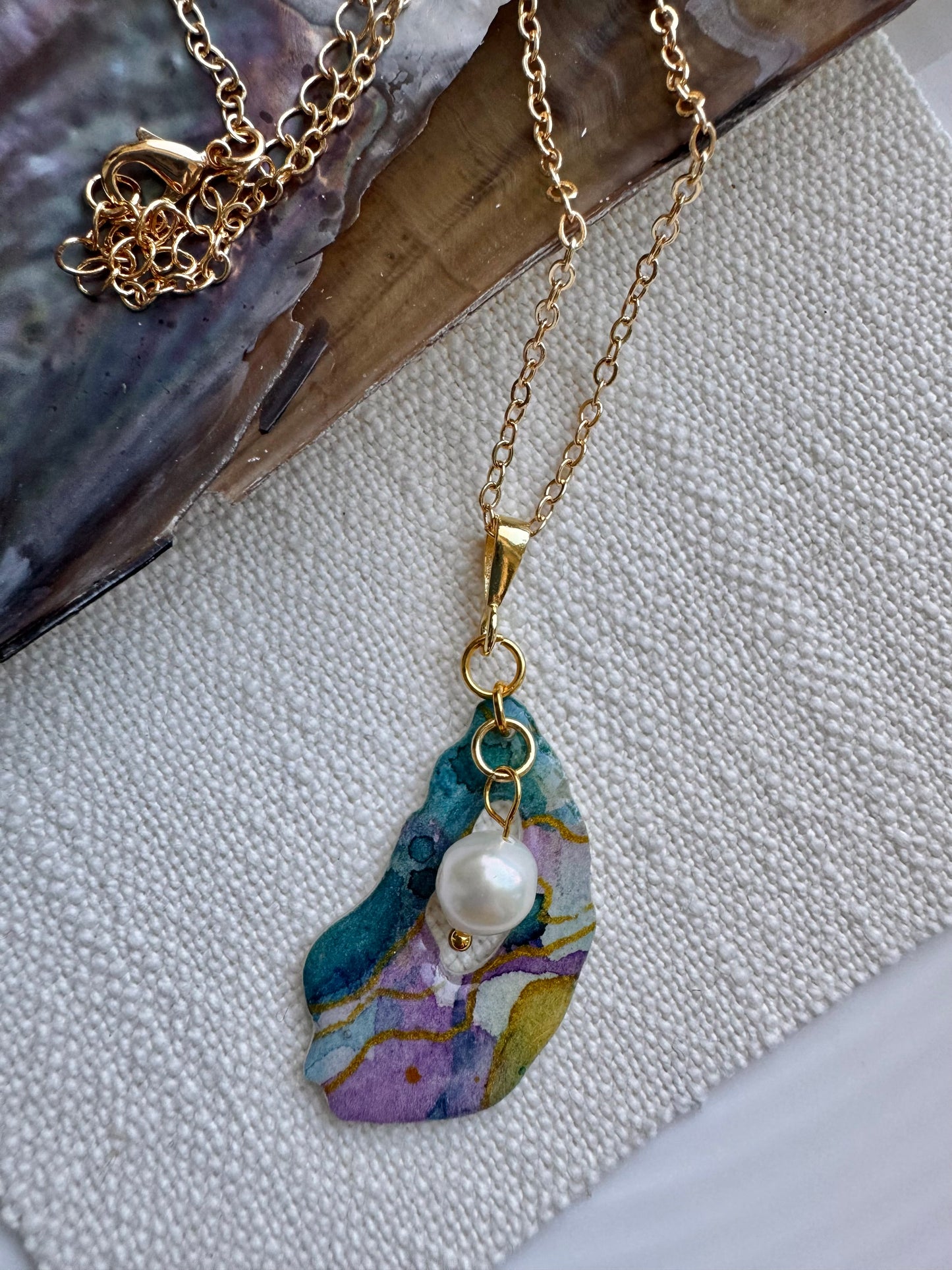 Blue Iridescence Collection: Necklace