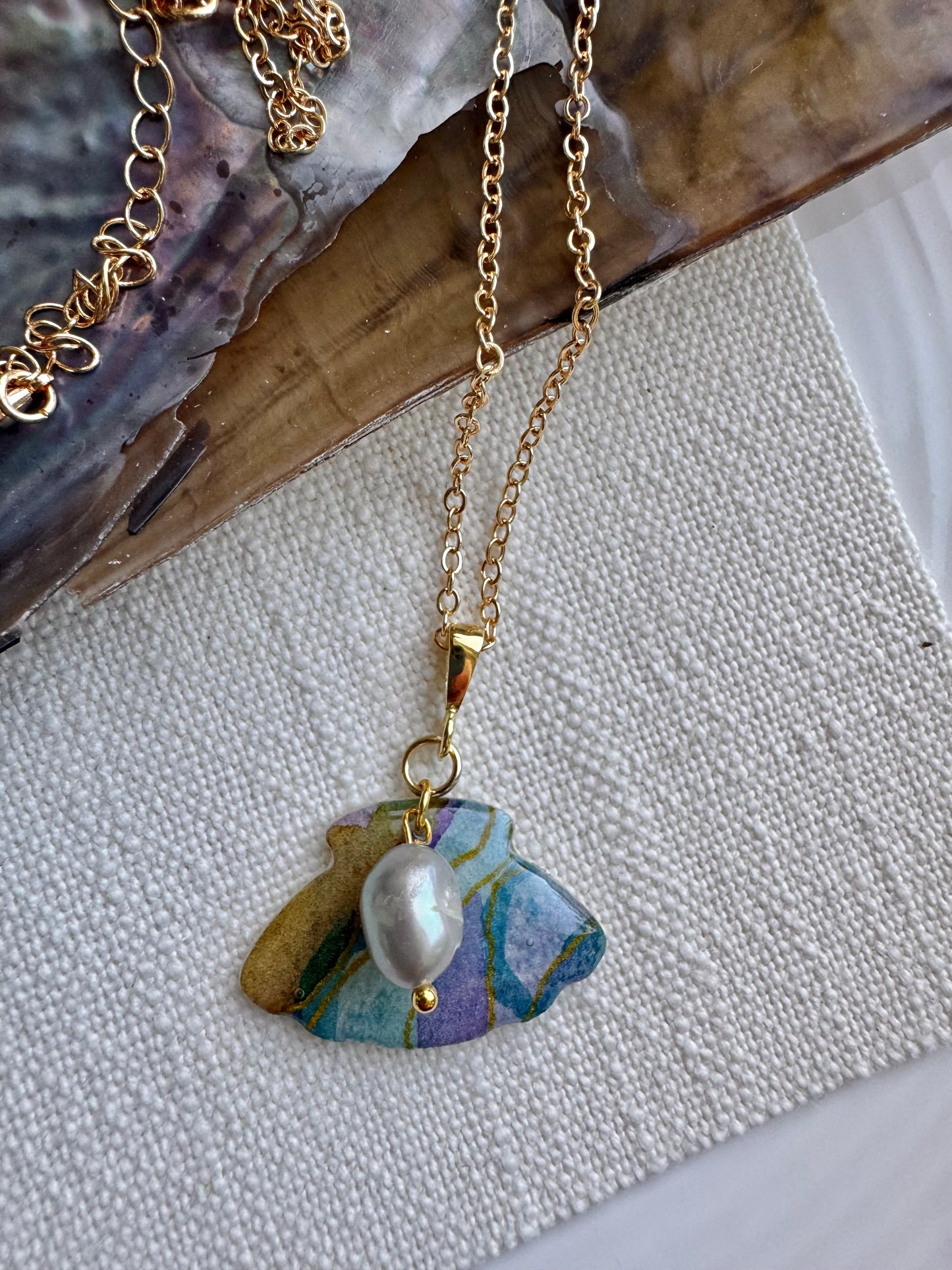 Blue Iridescence Collection: Necklace