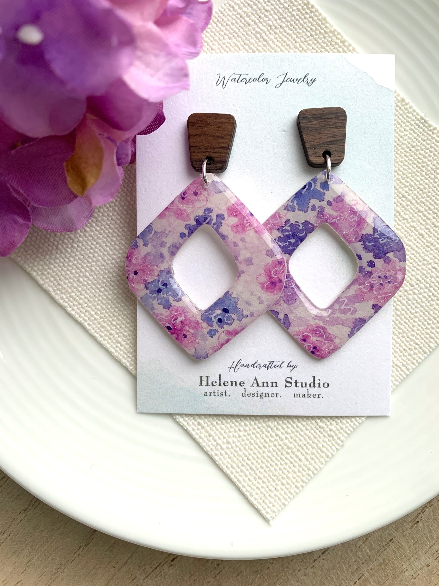 Hydrangea Collection: Large Diamond Donuts