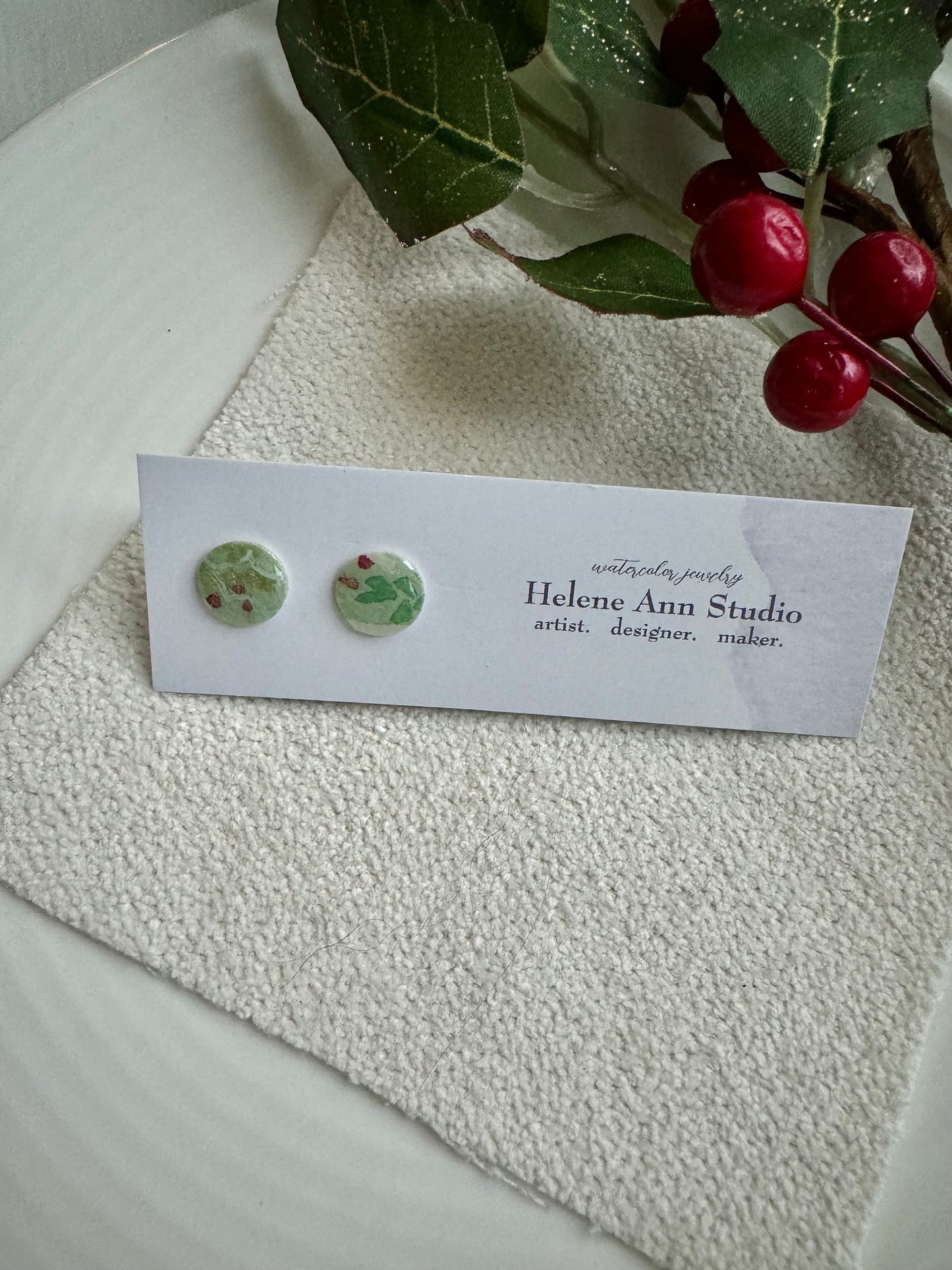 Evergreen Collection: Buttons