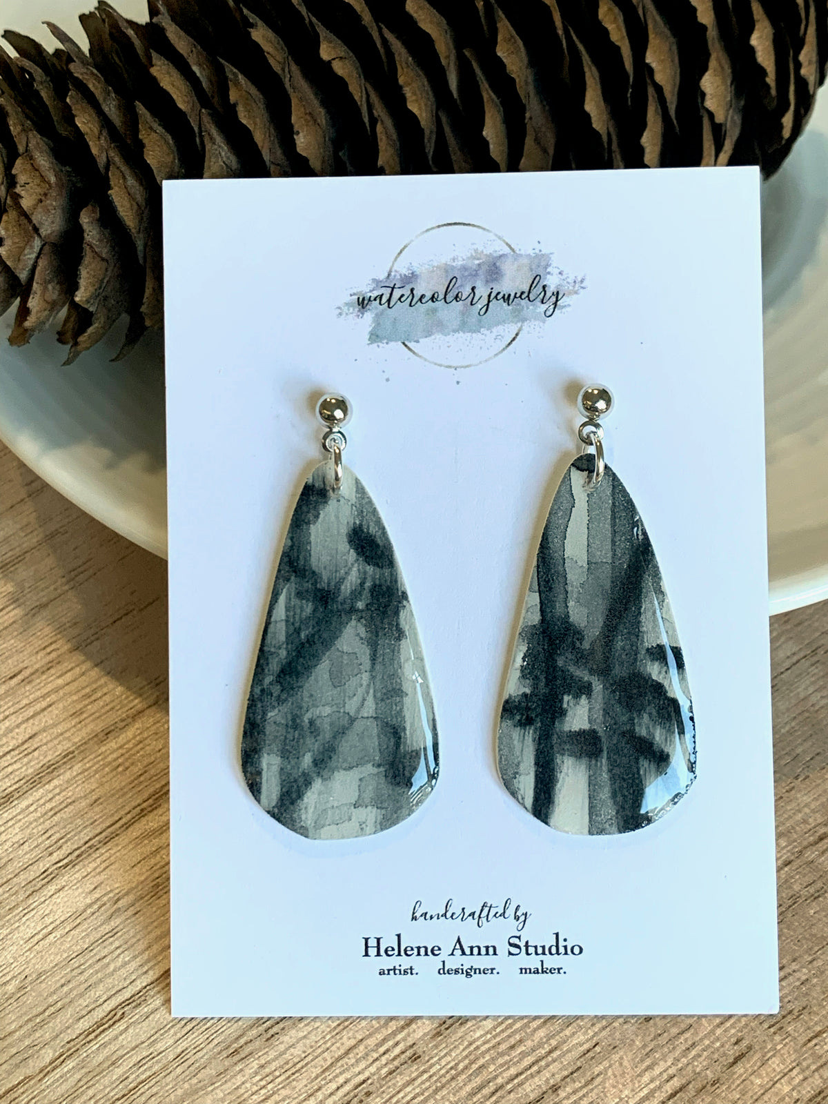 Folklore Collection: Long Teardrops