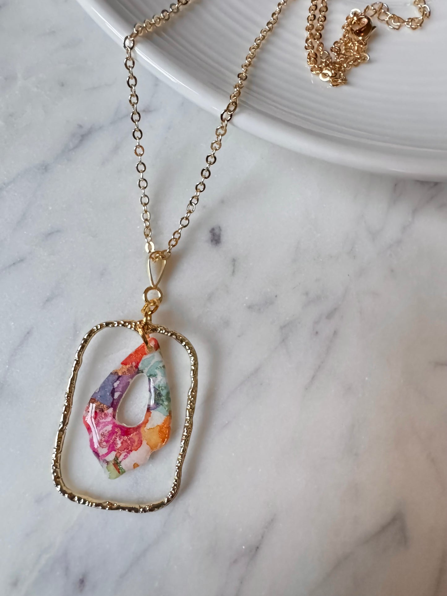 Gold Pendant Necklace