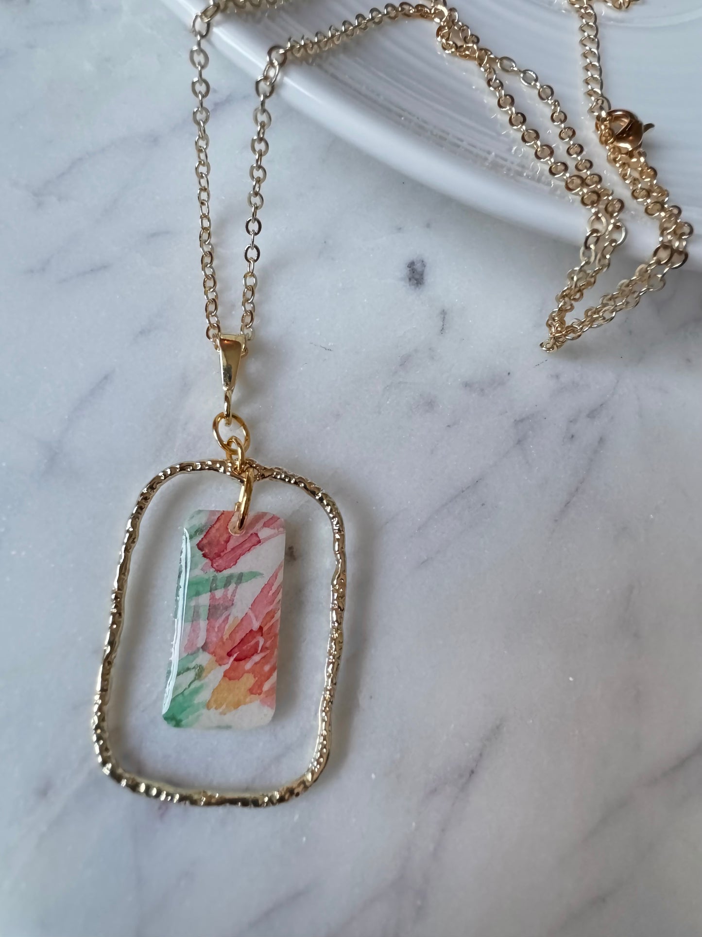 Gold Pendant Necklace