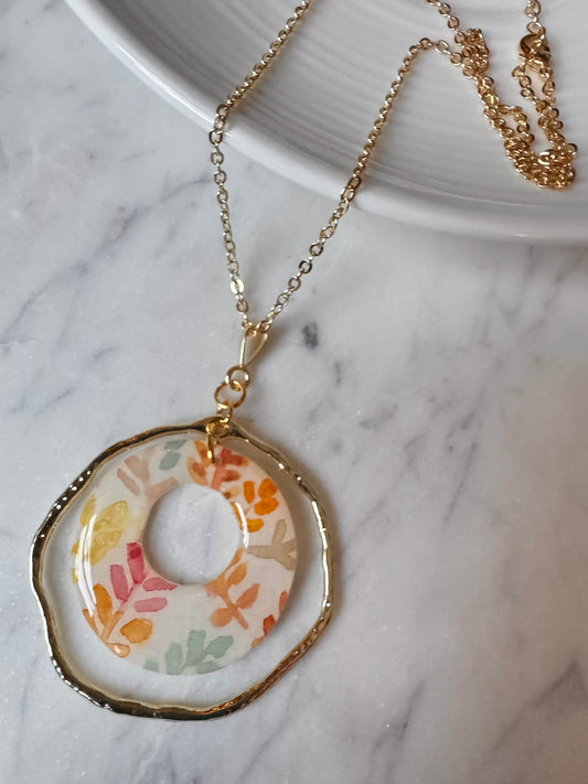 Gold Pendant Necklace