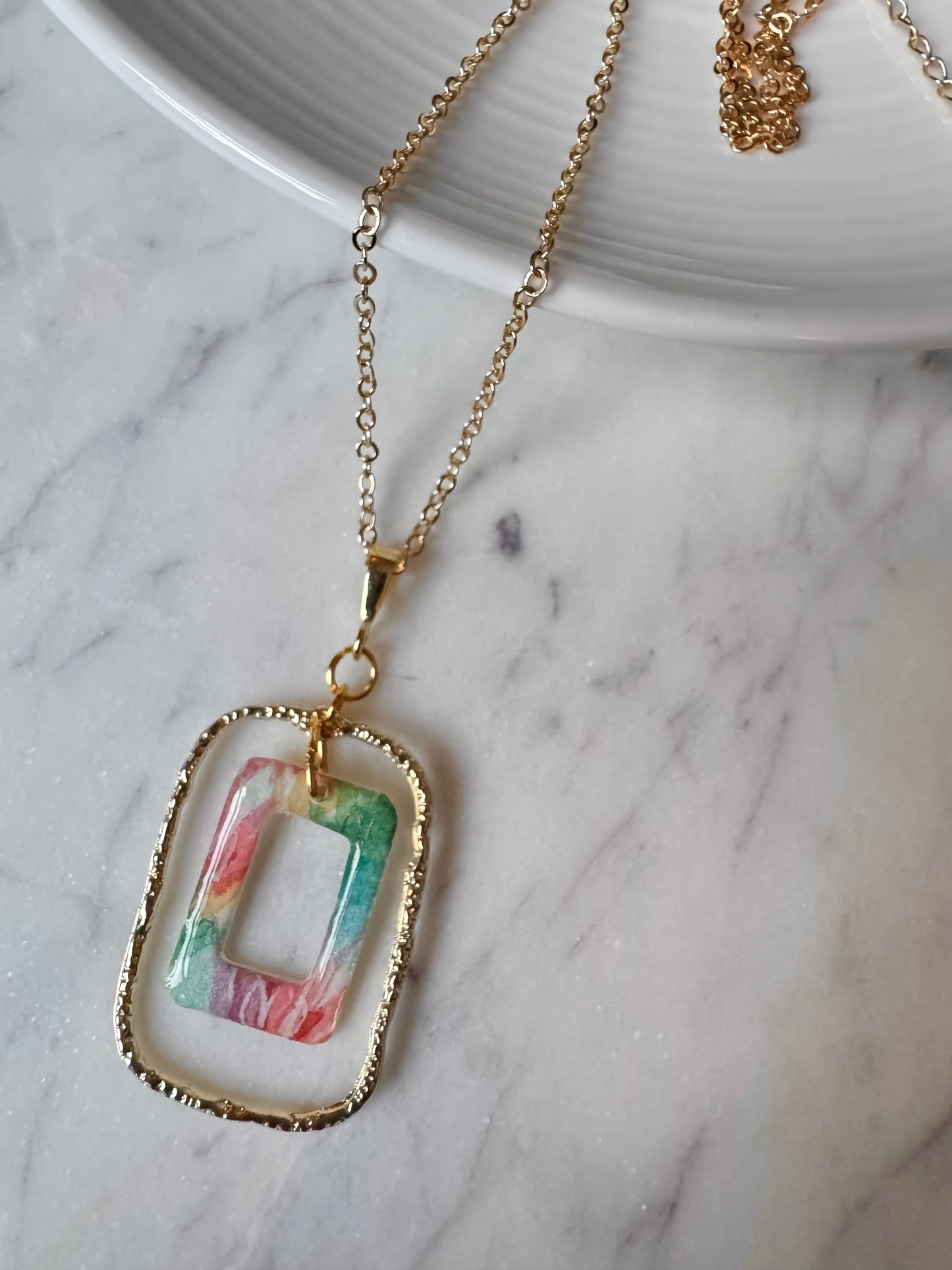 Gold Pendant Necklace