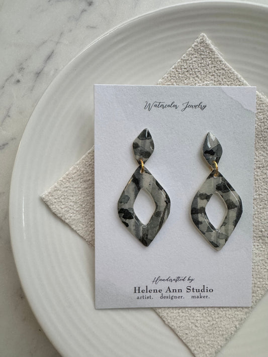 Folklore (2nd Edition) Collection: Diamond Donuts
