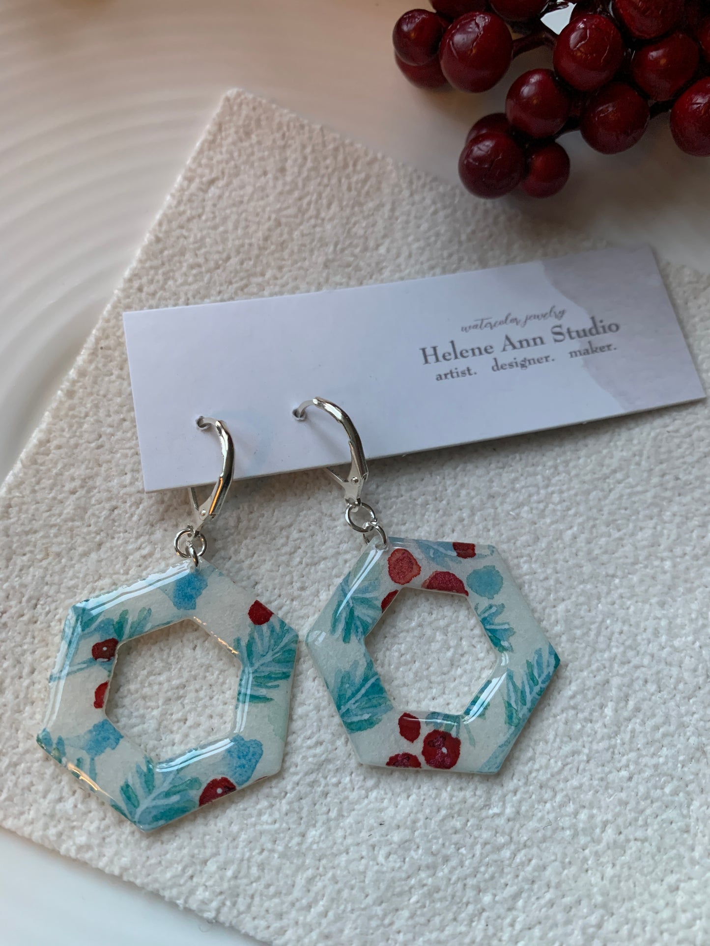 Winterberry Collection: Dangle Hexagons